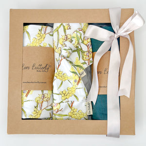 Blossom Babies White with Deep Green Muslin Gift Set
